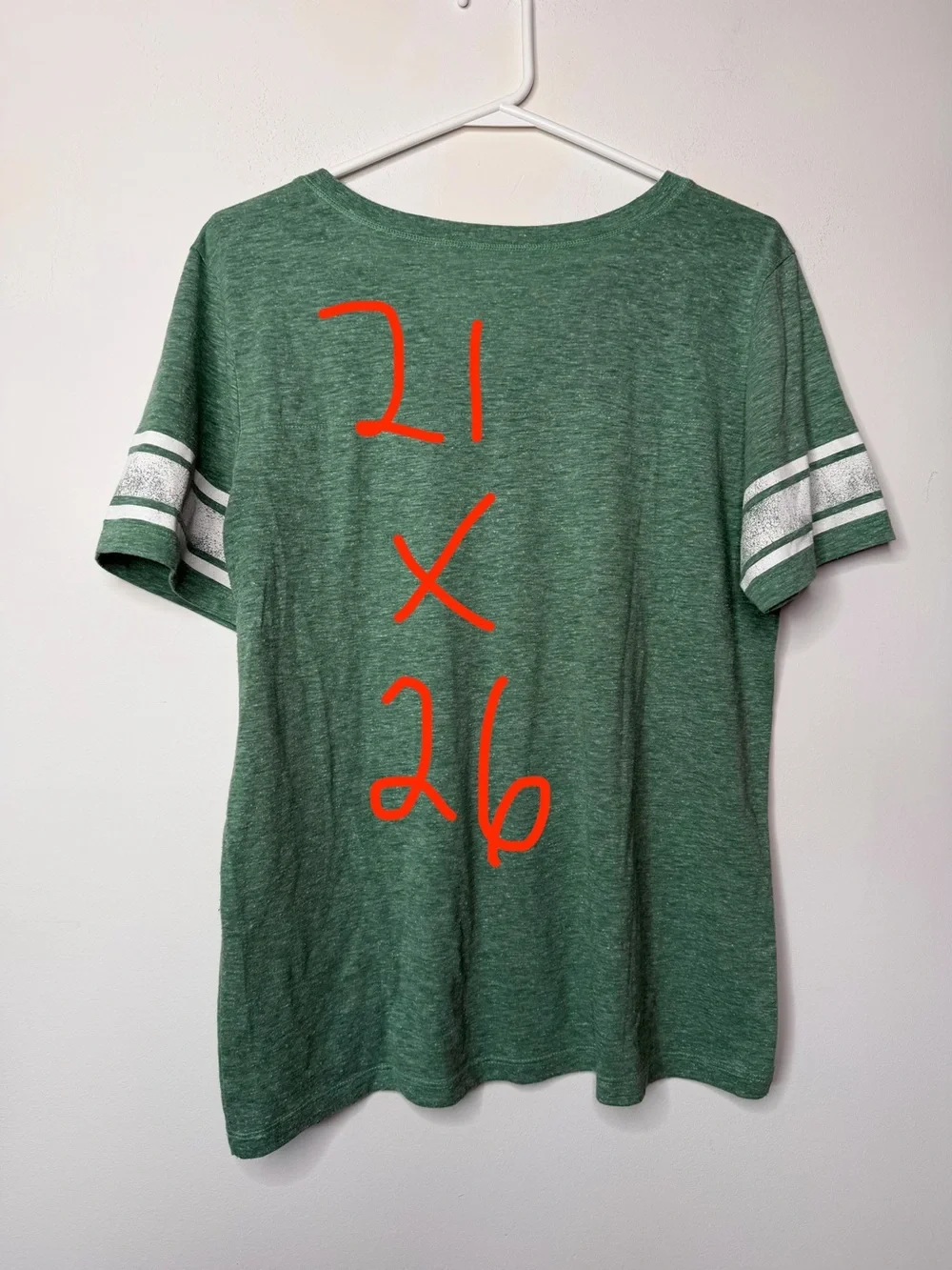 ‘47 Boston Red Sox Green Monster Fenway Park V-Neck Tee Women’s Large - Picture 5 of 7